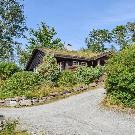 Eikhaugen Gjestegard Сasa de vacaciones Husa